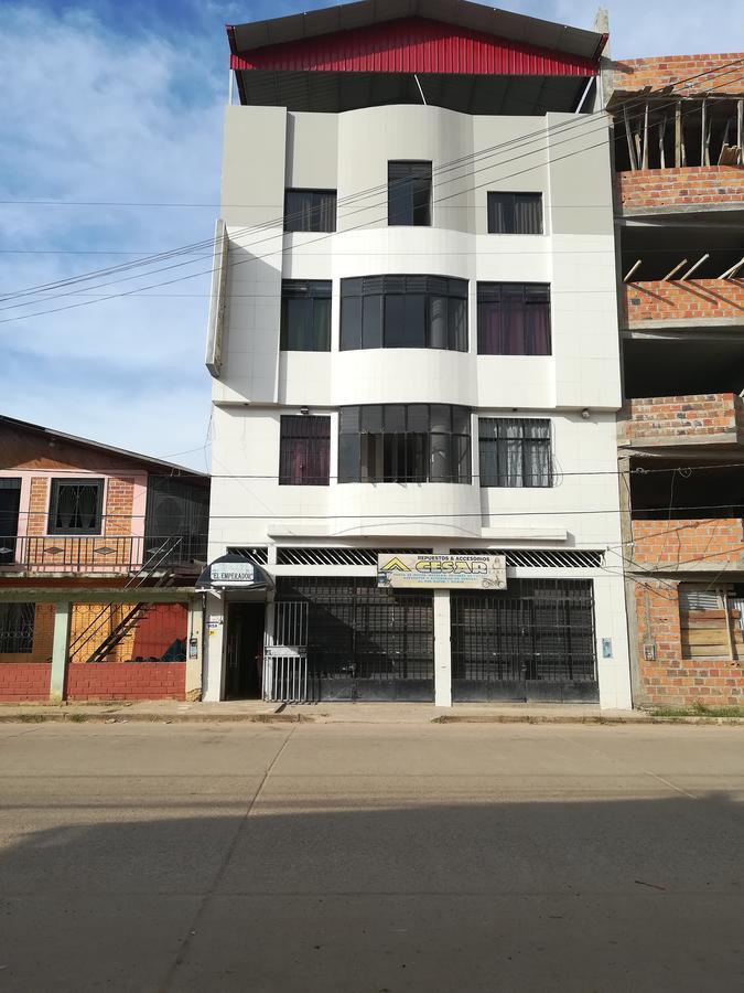 Hospedaje El Emperador Hotel Pucallpa Bagian luar foto