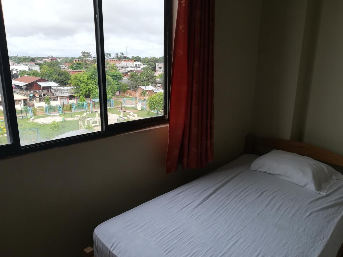Hospedaje El Emperador Hotel Pucallpa Bagian luar foto